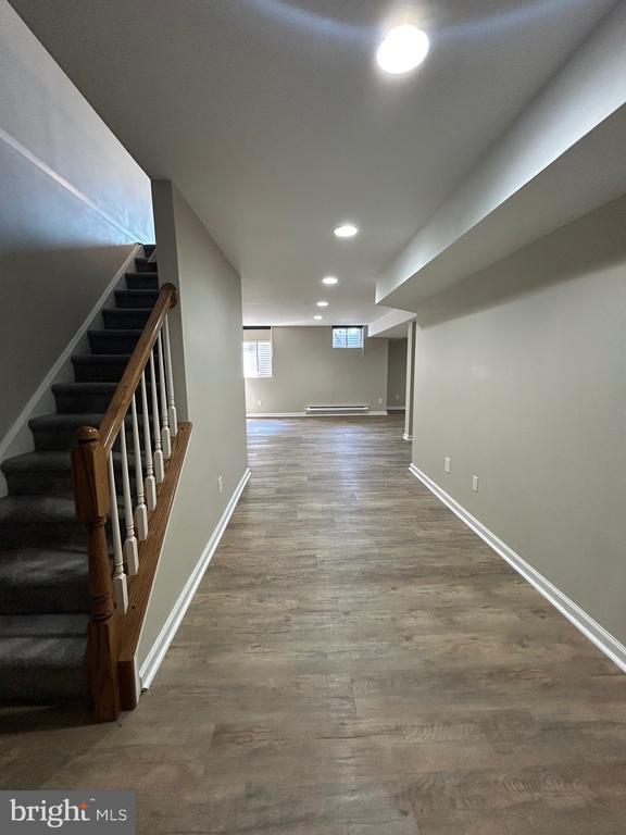 Building Photo - 606 Gunpowder Ct