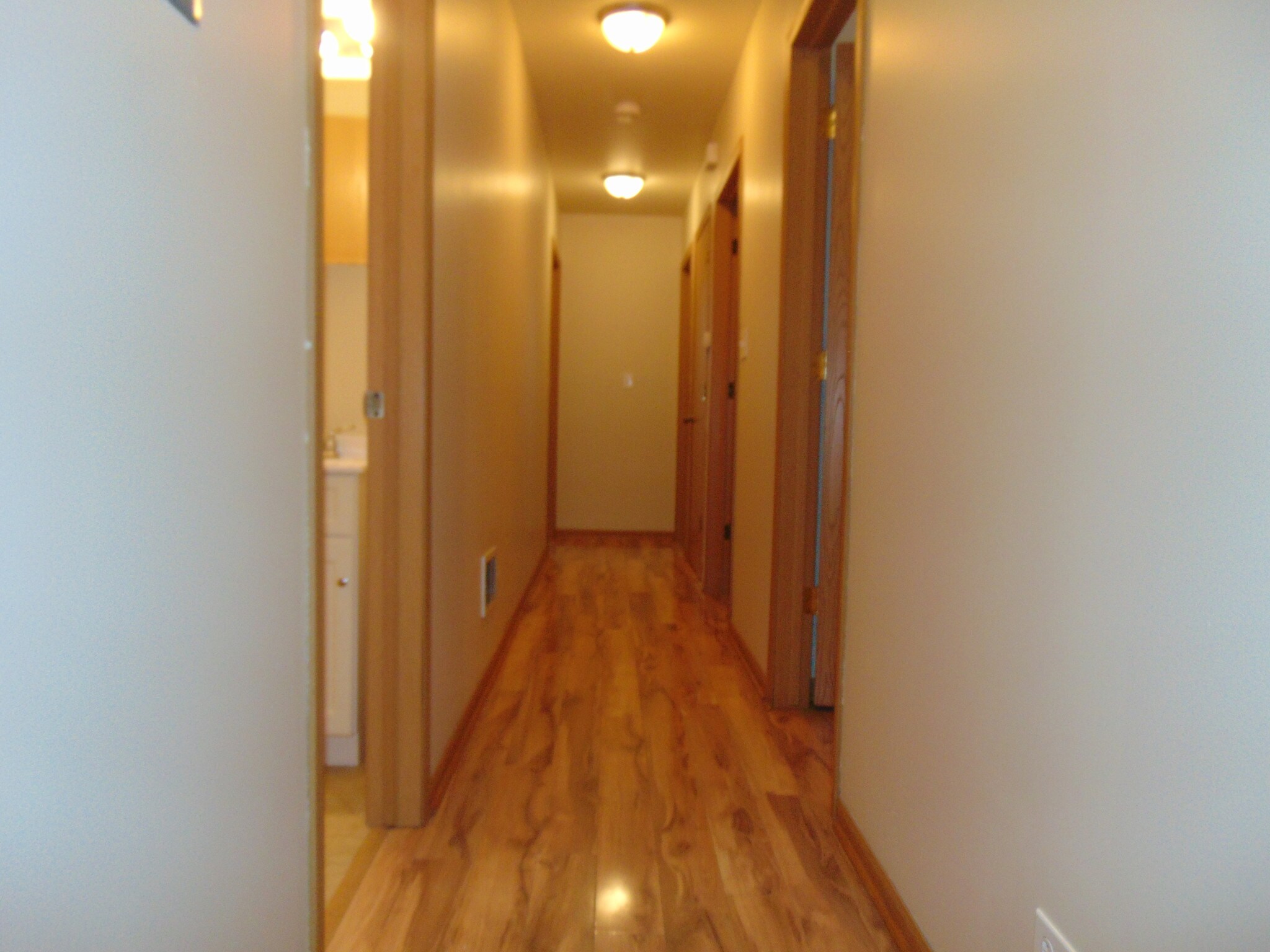 Building Photo - 4108 W Cermak Rd