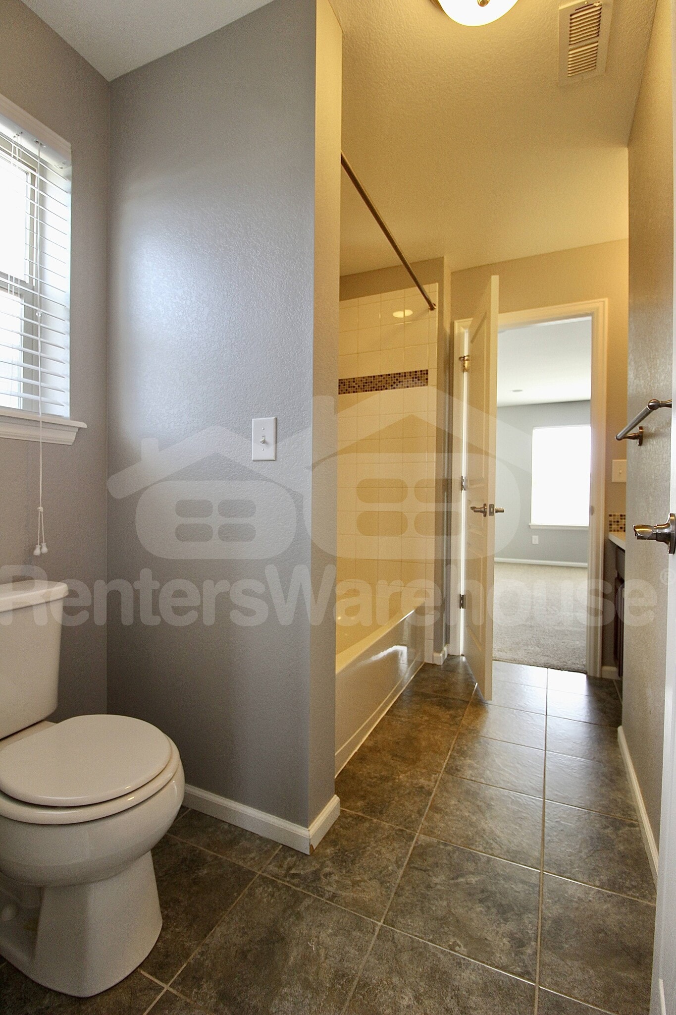 Building Photo - 5402 Lulu City Dr