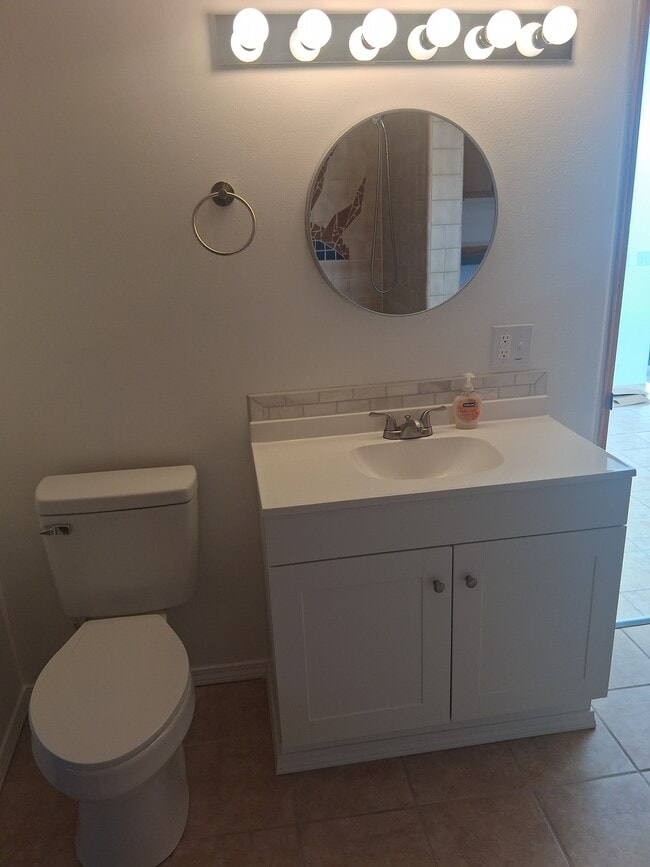 Building Photo - 98 NM-369