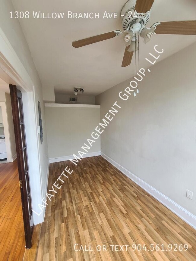 Building Photo - 1308 Willow Branch Ave