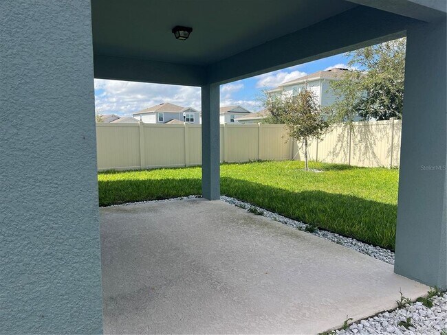 Building Photo - 2007 Alluring Ln