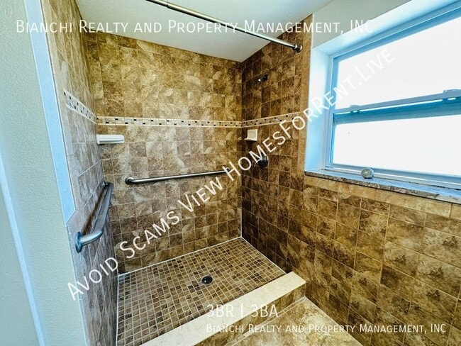 Building Photo - 10190 61st Way