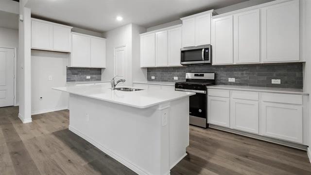 Building Photo - 2004 Foggy Wds Ln