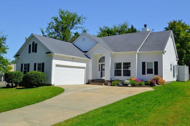 Building Photo - 9311 Clifton Meadow Dr