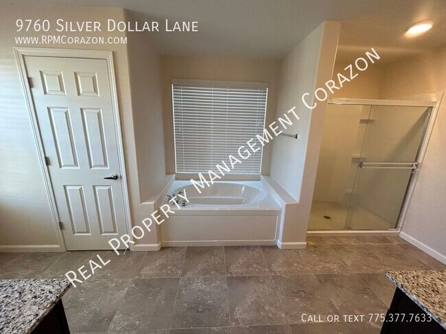 Building Photo - 9760 Silver Dollar Ln