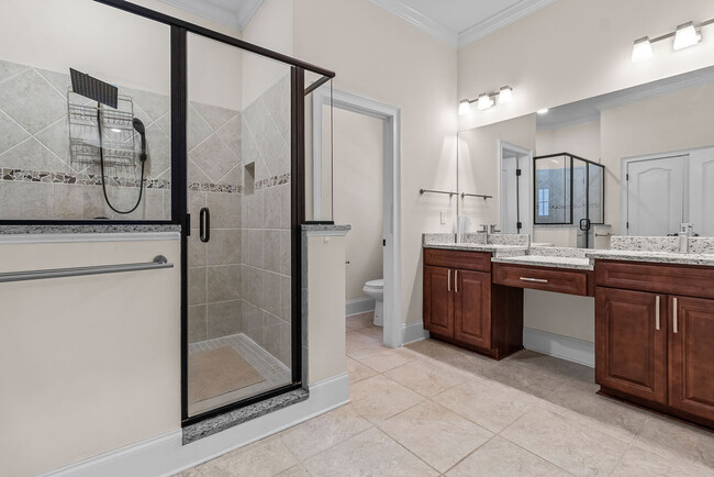 Building Photo - Crystal Water Home