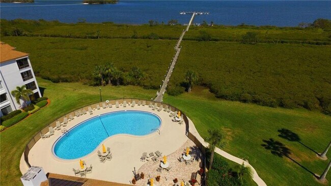 Building Photo - 2 BR Condo w/ Community Pool-  Monthly Rental available JAN 2026 - MAR 31, 2026