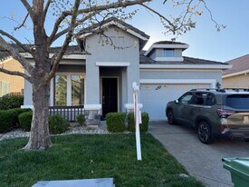 Building Photo - 206 Oxburough Dr