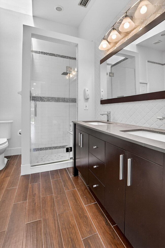 Building Photo - 22796 Marbella Cir