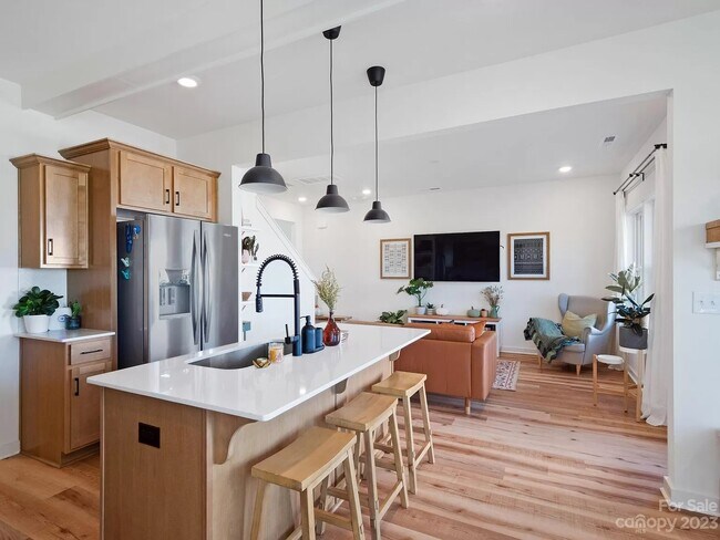 Building Photo - 203 Shay Crossing Rd