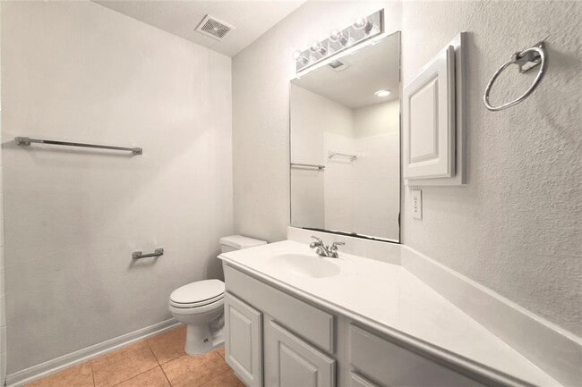 Building Photo - 9518 Denfield Ln