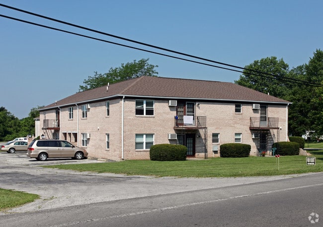 Primary Photo - 100-108 Barcelona Dr
