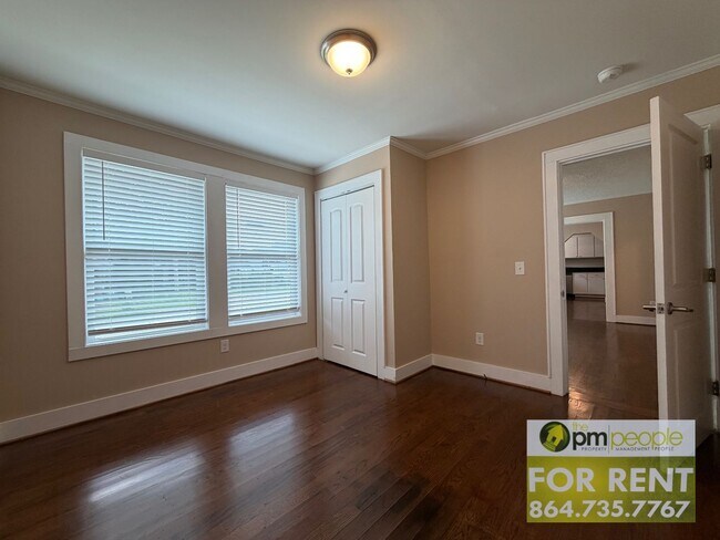 Building Photo - 209 Bivens St