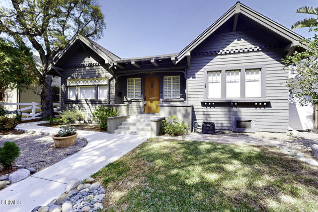 Building Photo - 1845 Las Lunas St