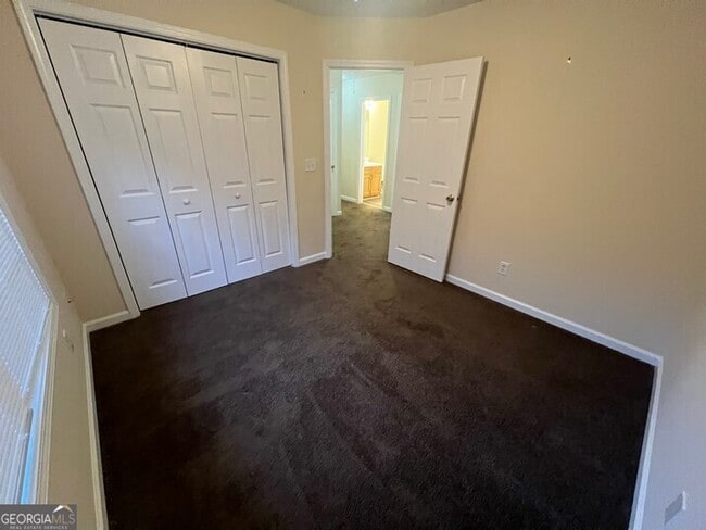 Building Photo - 1233 Crystal Bend