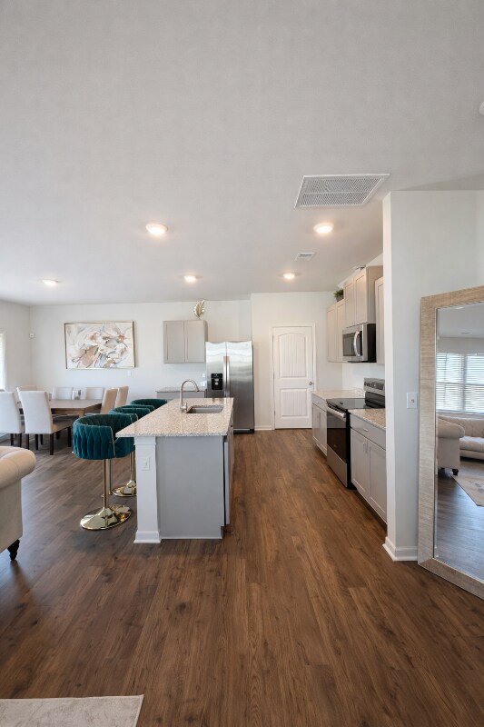 Building Photo - 5559 Wintergreen Dr