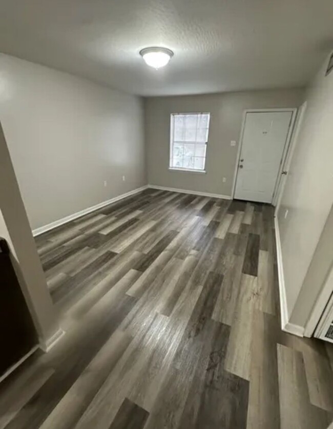 Building Photo - 3397 Morningside Dr