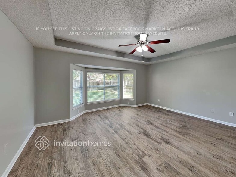 Building Photo - 1905 Tuscan Oaks Ct