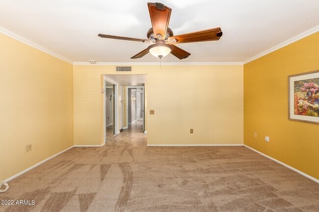 Building Photo - Your Oasis Awaits!