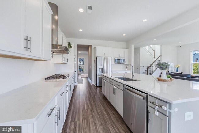Building Photo - 23765 Fairfield Knl Ct