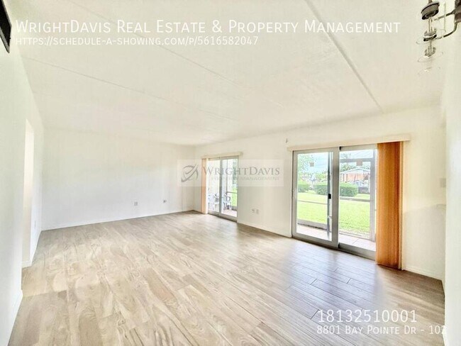 Building Photo - 8801 Bay Pointe Dr
