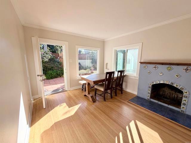 Building Photo - 230 W H St