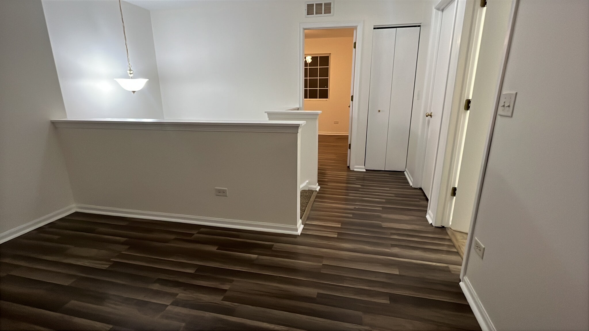 Building Photo - 1096 Clover Dr