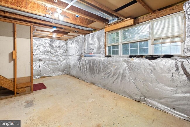 Building Photo - 53 Bloomington Ln