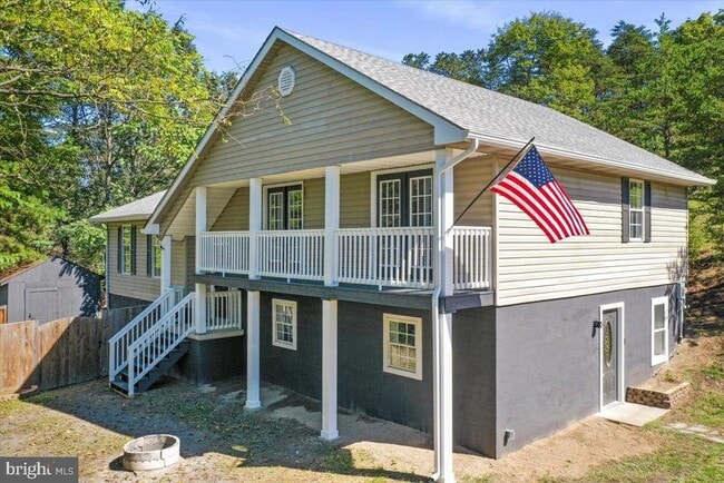 Primary Photo - 72 Pioneer Ln