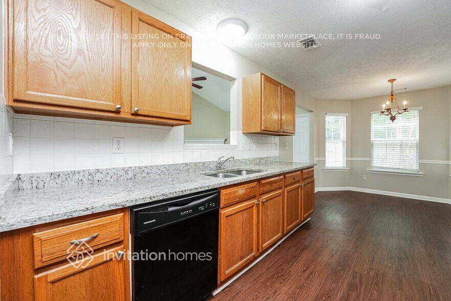 Building Photo - 1346 Haynes Trace Ct SW