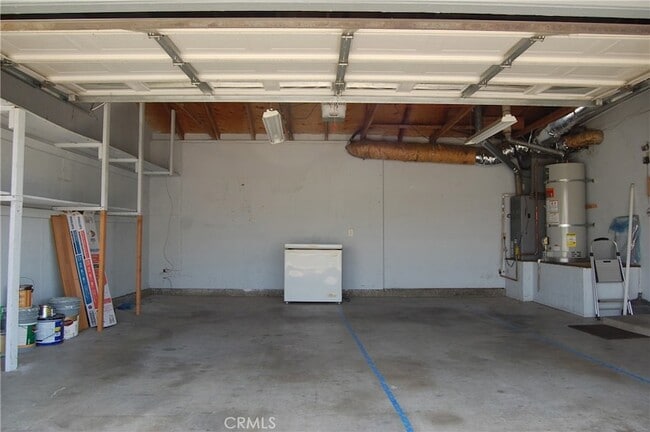 Building Photo - 2395 N River Trail Rd