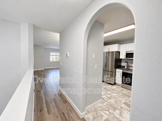 Building Photo - 4031 Lunar Dr