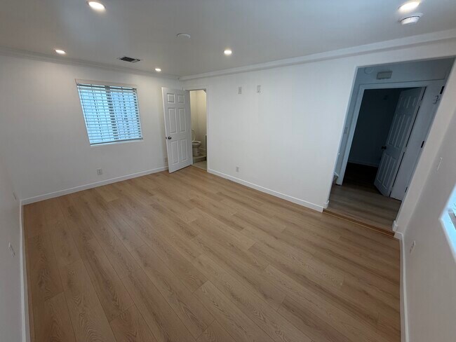 Downstairs Living Room - 1754 N Alexandria Ave