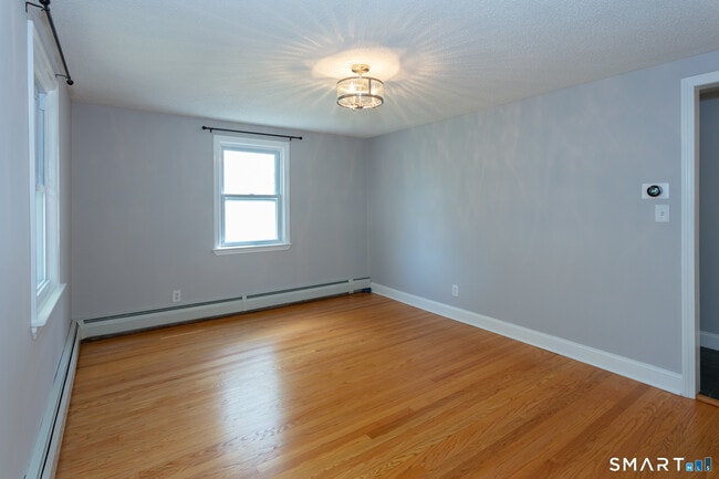 Building Photo - 135 Camp Ave