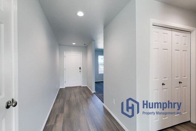 Building Photo - 14842 N Pantanella Wy