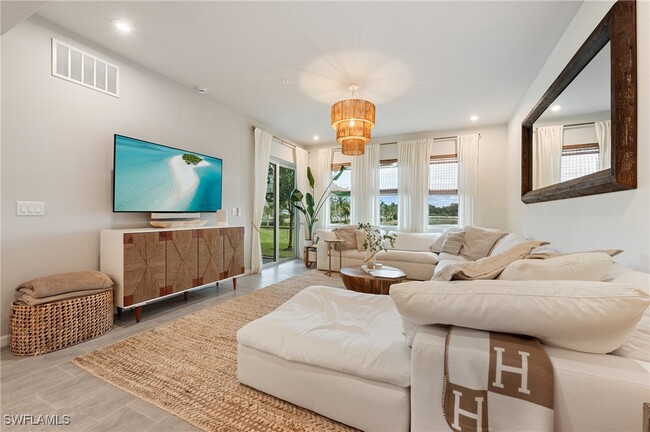 Building Photo - 4638 Arboretum Cir