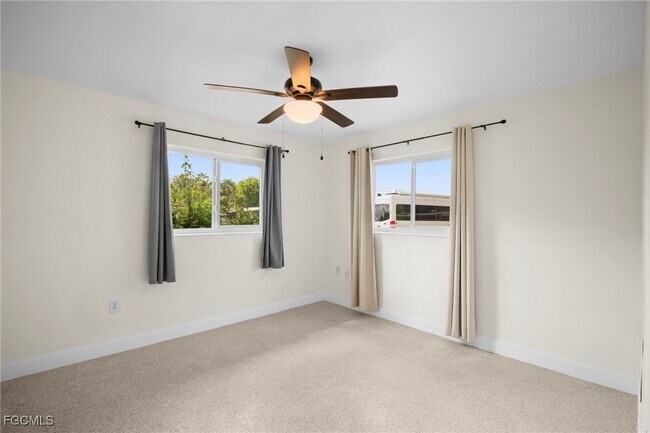 Building Photo - 4261 Lagg Ave