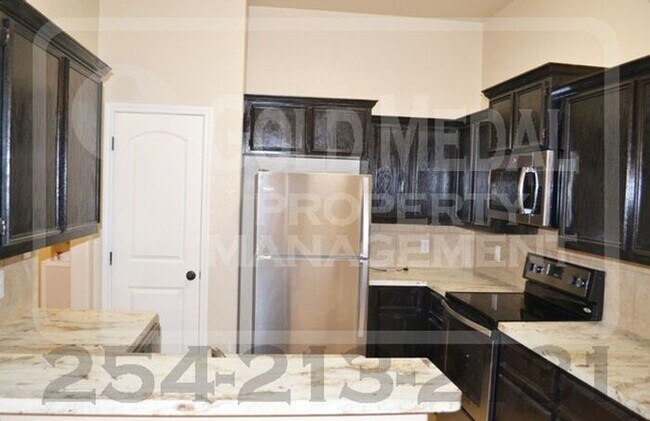Building Photo - 1104 Grace Point Dr