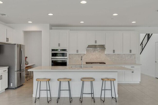 Building Photo - Luxury Henderson Retreat with Private Pool & Loft