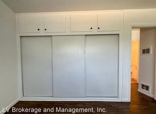 Building Photo - 18513 Mansel Ave