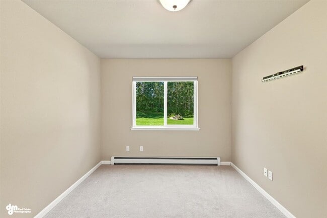 Building Photo - 4116 E Country Fair Dr