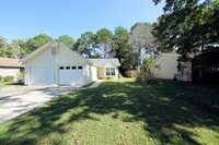 Building Photo - Great Location in Fort Walton Beach