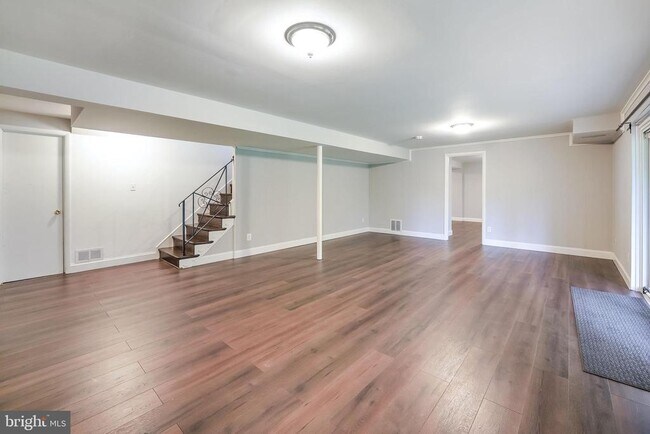 Building Photo - 7815 Bristow Dr