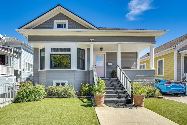 Building Photo - 520 S Almaden Ave