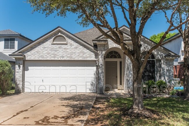Primary Photo - 909 House Creek Dr