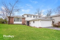 Building Photo - 660 Sullivan Ln