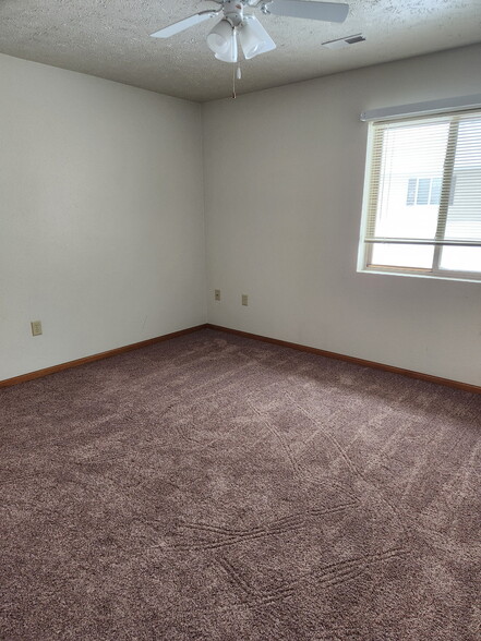 Building Photo - 309 N 33rd St