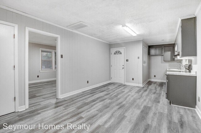Building Photo - 3 br, 1 bath House - 178 Best Avenue