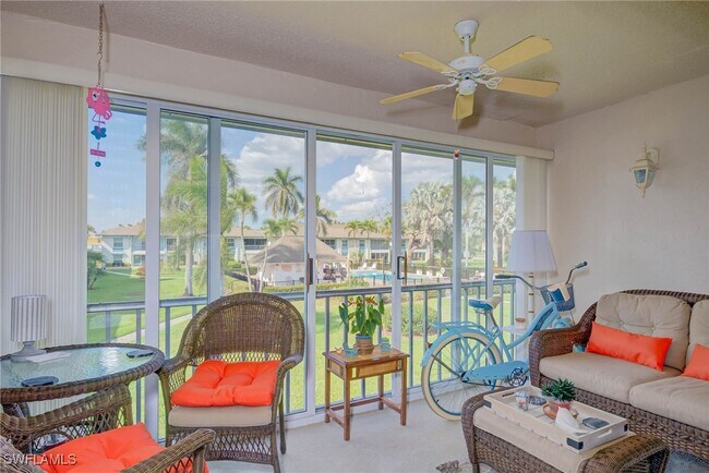 Building Photo - 325 Charlemagne Blvd